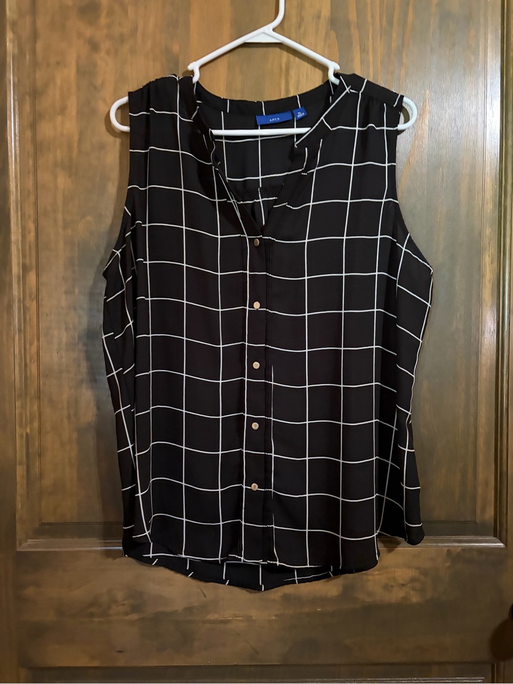 Apt. 9 Black Windowpane Button-Front Sleeveless Top